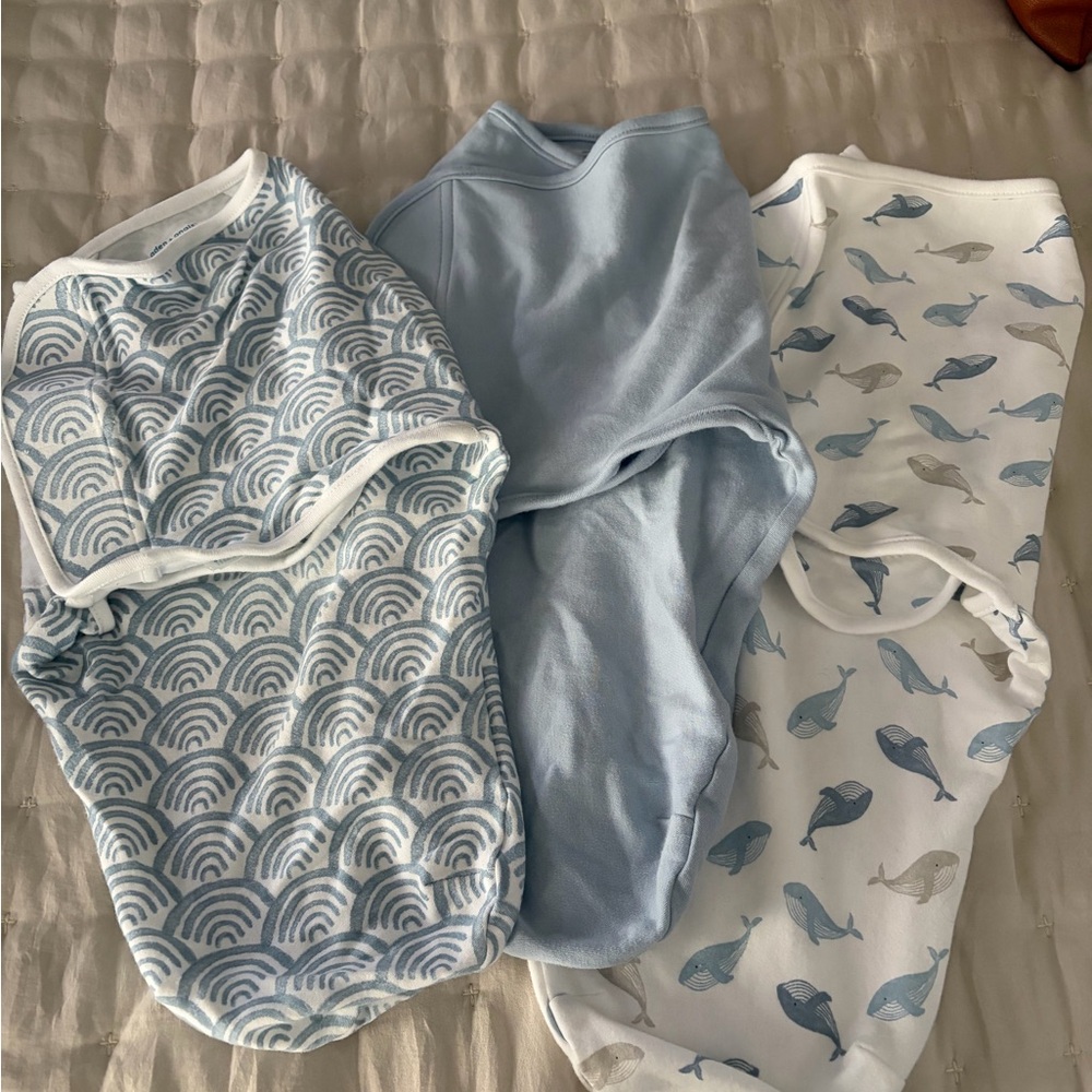 aden + anais Essentials Baby zipless swaddles 3pk White and Blue